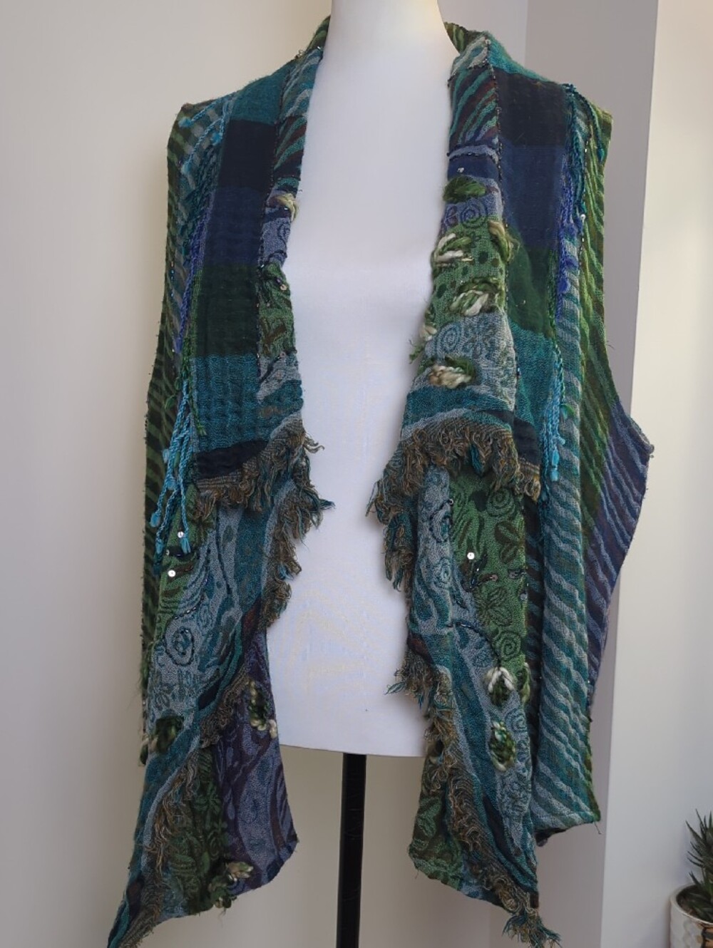 Anu by Natural 100% Wool Paisley Patchwork Beaded Boho Draped Vest Green Blue XL - Picture 4 of 16